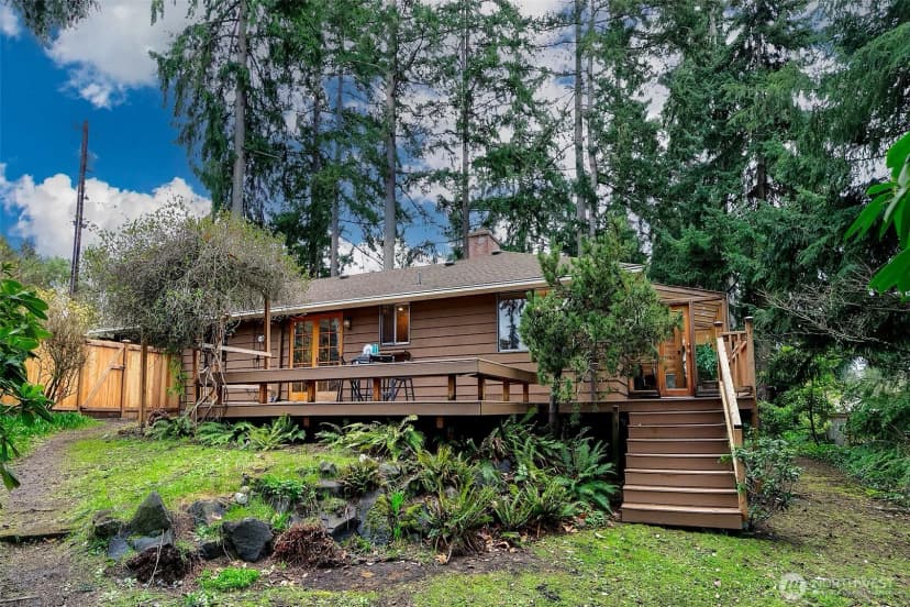 Property photo for 9325 217th Place Sw, Edmonds photo 28