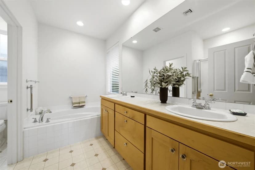Property photo for 711 Se Swainson Lane, College Place photo 16
