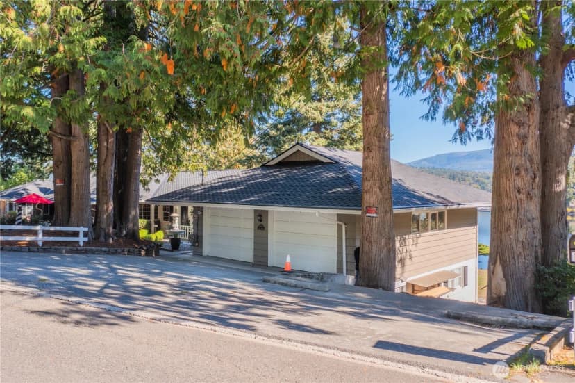 Property photo for 1608 Euclid Avenue, Bellingham photo 4