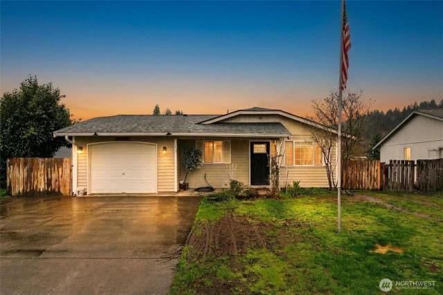 Property photo for 510 Brown Street Se, Orting