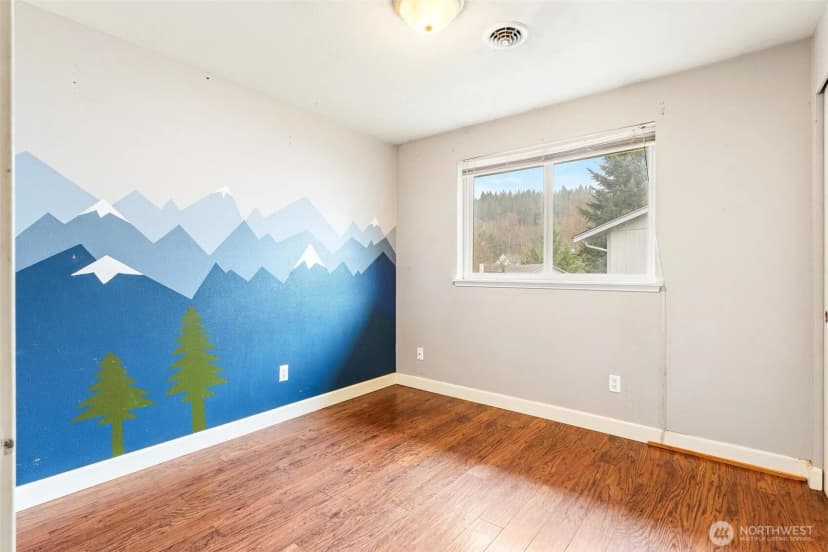 Property photo for 510 Brown Street Se, Orting photo 11