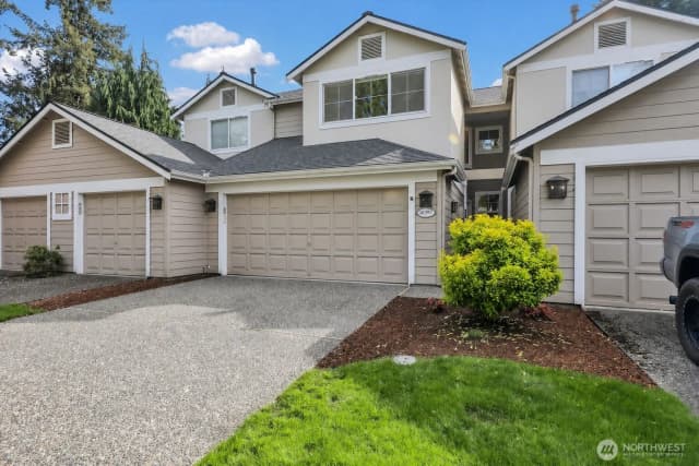 Property photo for 18397 Ne 97th Court, Redmond photo 3