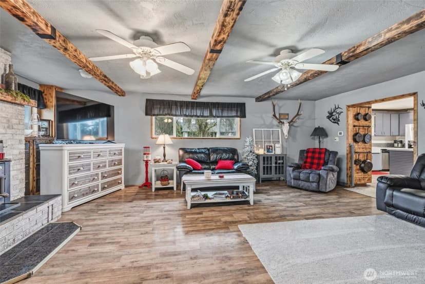 Property photo for 441 4th Avenue Sw, Castle Rock photo 10