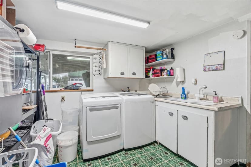 Property photo for 441 4th Avenue Sw, Castle Rock photo 11