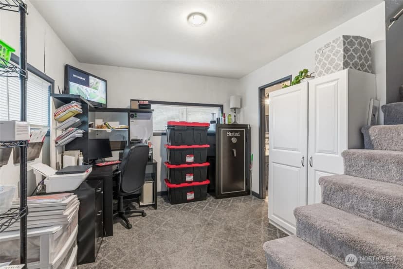 Property photo for 441 4th Avenue Sw, Castle Rock photo 14