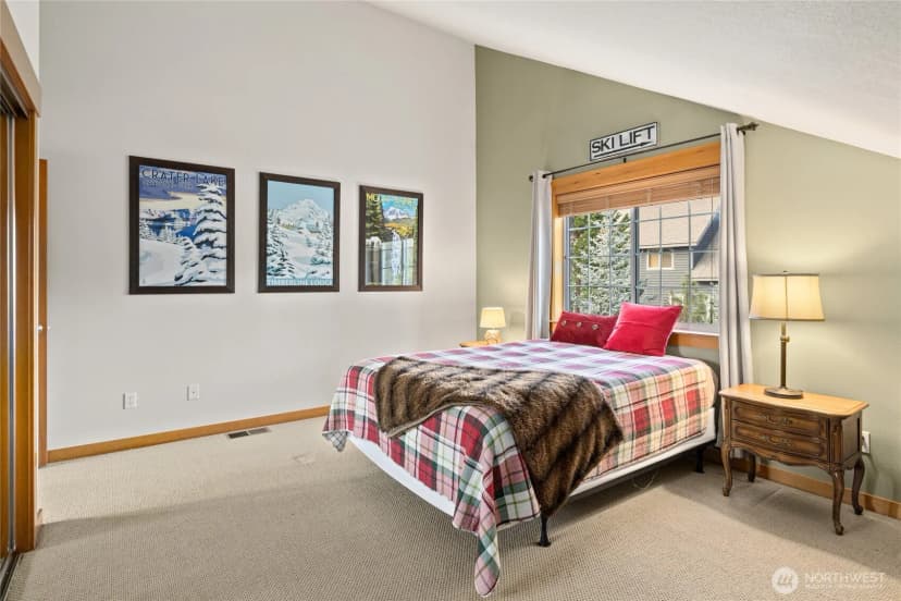 Property photo for 261 Paintbrush Lane, Ronald photo 33