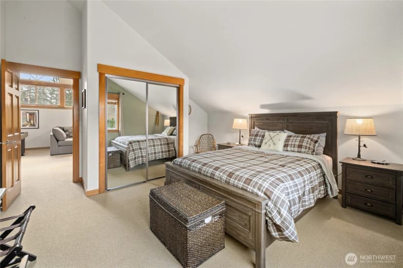 Property photo for 261 Paintbrush Lane, Ronald photo 32