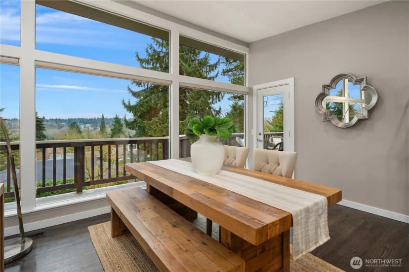 Property photo for 1744 127th Avenue Se, Bellevue photo 9
