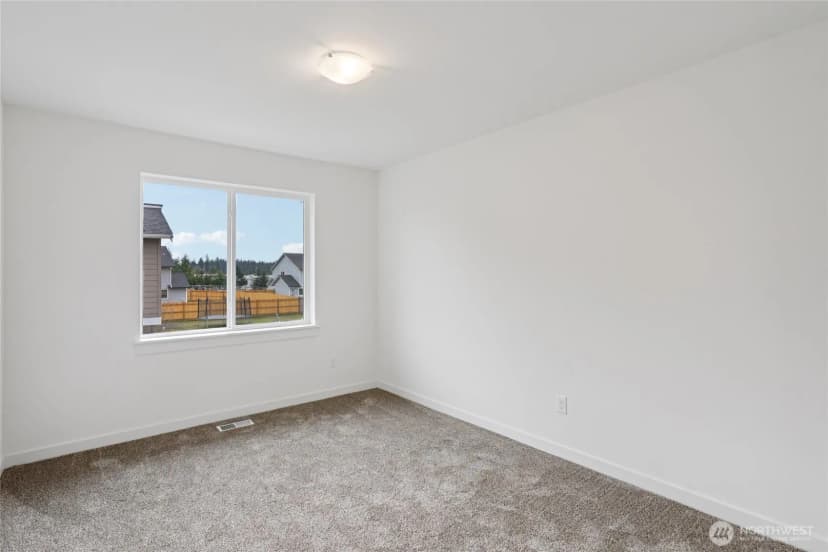 Property photo for 923 198th Street Ct E, Spanaway photo 28