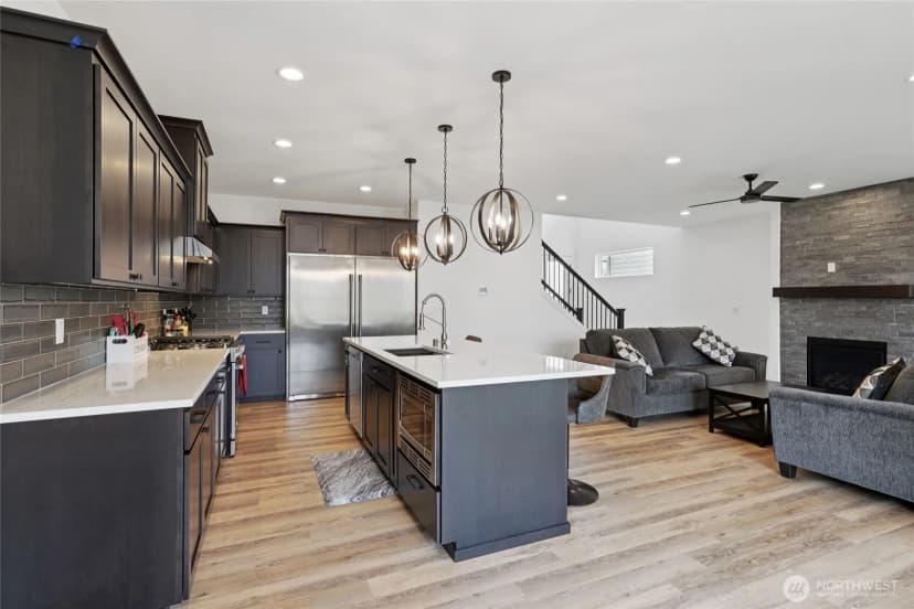Property photo for 923 198th Street Ct E, Spanaway photo 8