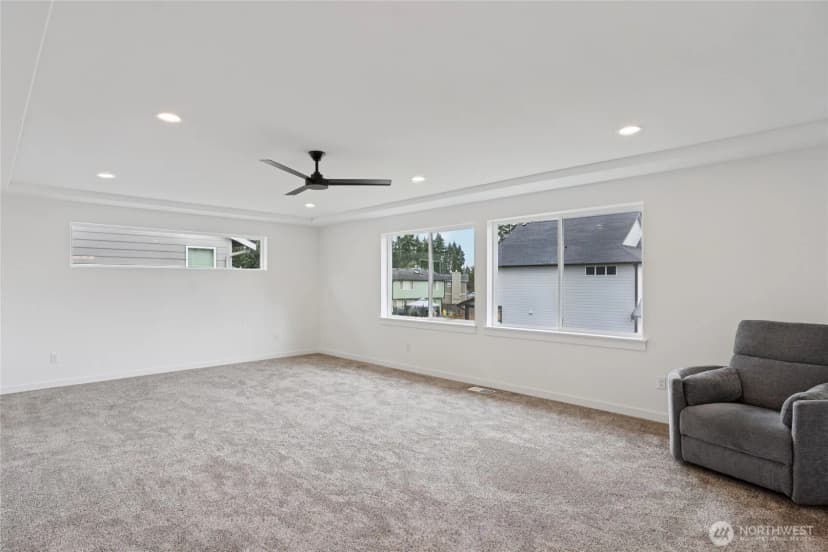 Property photo for 923 198th Street Ct E, Spanaway photo 17