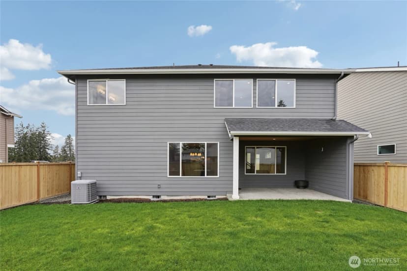 Property photo for 923 198th Street Ct E, Spanaway photo 36