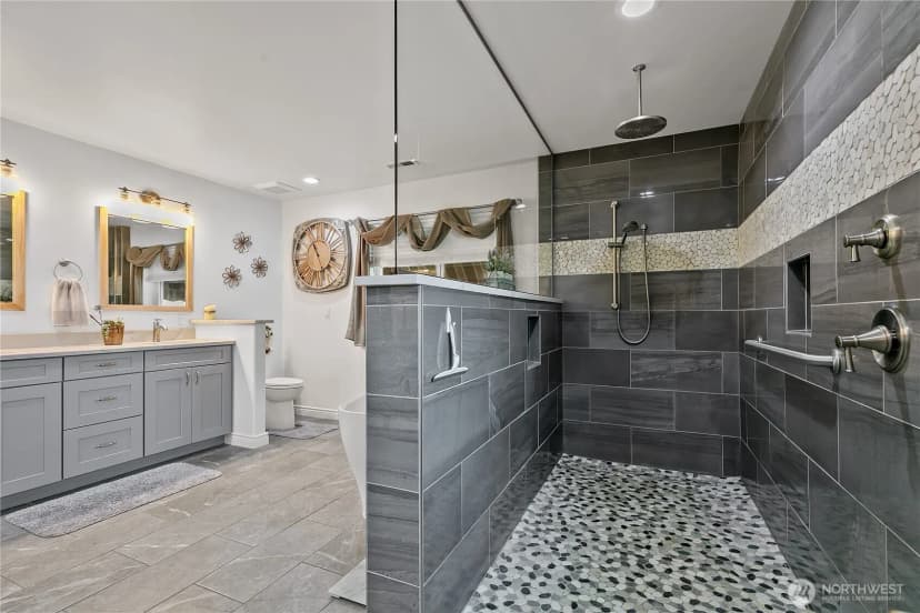 Property photo for 2101 Forsell Road, Grandview photo 16