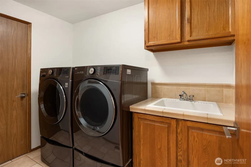 Property photo for 1335 232nd Place Ne, Sammamish photo 31