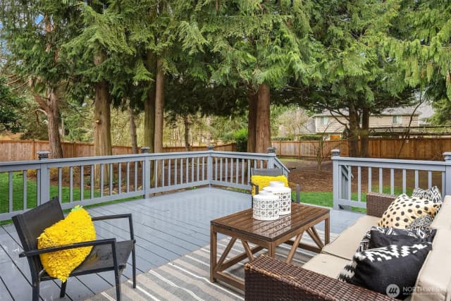 Property photo for 1335 232nd Place Ne, Sammamish photo 3