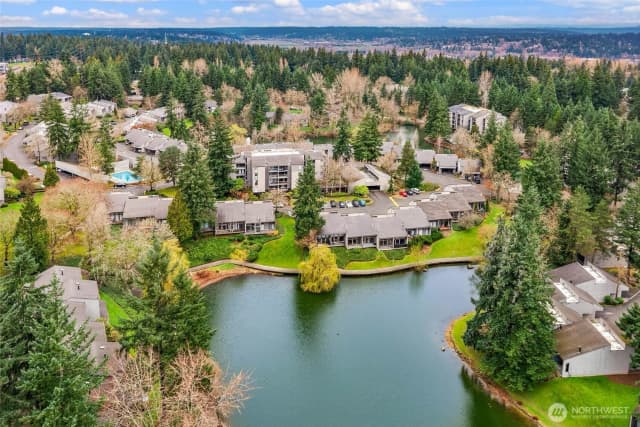 Property photo for 13820 Ne 65th Street #549, Redmond photo 2