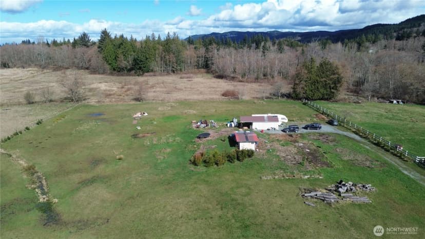 Property photo for 3723 324th Street Nw, Stanwood photo 17