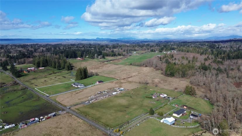 Property photo for 3723 324th Street Nw, Stanwood photo 16