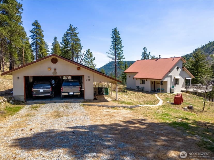 Property photo for 241 Chickadee Mountain Lane, Chelan photo 27