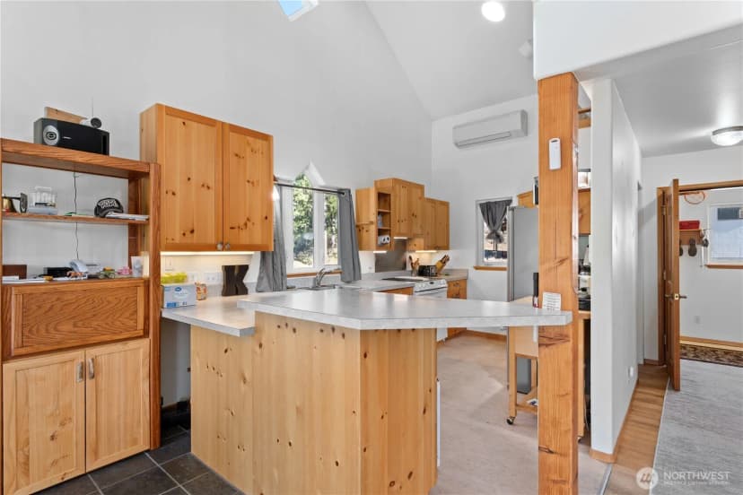 Property photo for 241 Chickadee Mountain Lane, Chelan photo 9