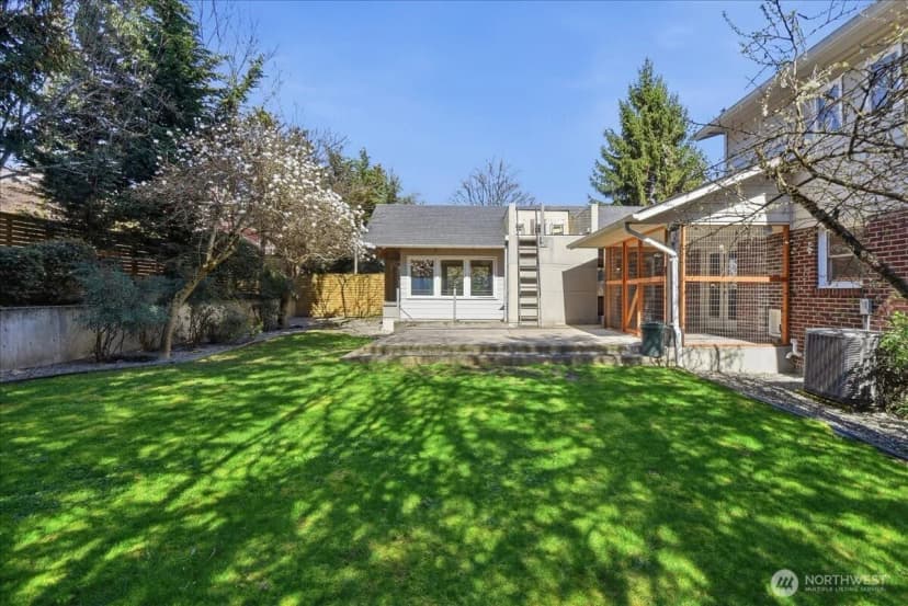 Property photo for 3803 42nd Avenue S, Seattle photo 26