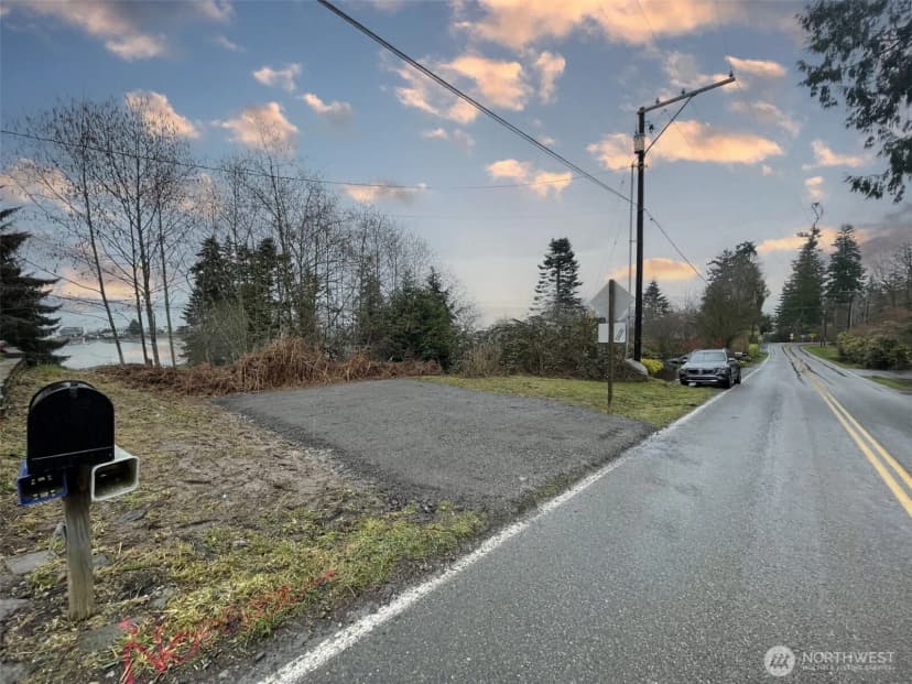 Property photo for 10240 Ne Lafayette Avenue, Bainbridge Island photo 7