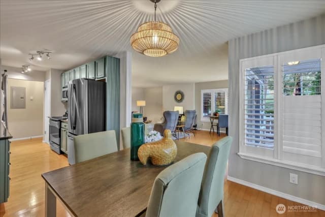 Property photo for 5249 40th Avenue Ne #101, Seattle photo 5