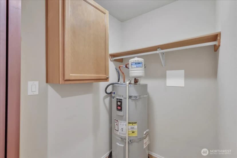 Property photo for 5249 40th Avenue Ne #101, Seattle photo 19