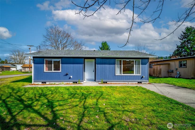 Property photo for 208 Se Mcclellan Street Se, Tenino