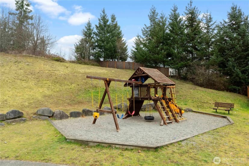 Property photo for 8213 209th Avenue Ct E, Bonney Lake photo 39