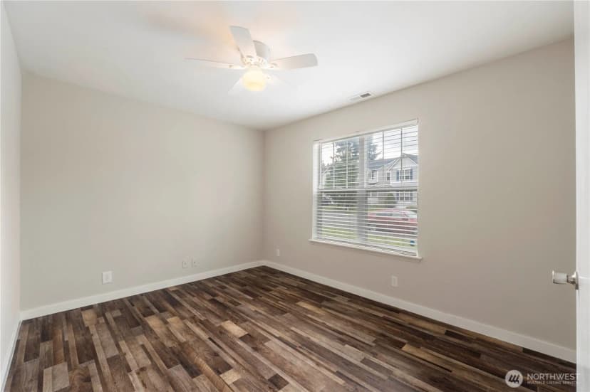 Property photo for 8213 209th Avenue Ct E, Bonney Lake photo 7