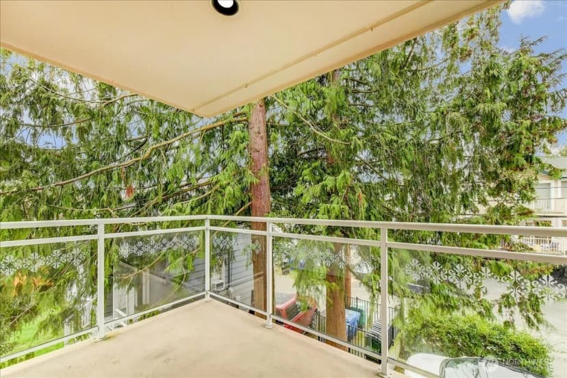Property photo for 1527 California Avenue Sw #301, Seattle photo 6