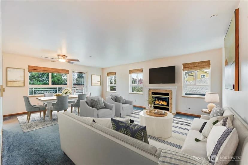 Property photo for 1527 California Avenue Sw #301, Seattle photo 2