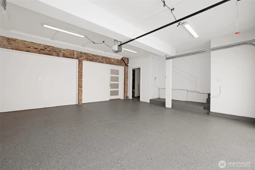 Property photo for 1307 N Cascade Avenue, Tacoma photo 36