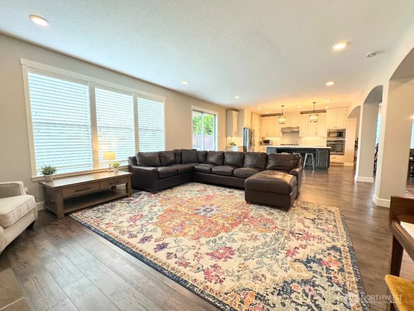 Property photo for 885 N Squire Drive, Ridgefield photo 6