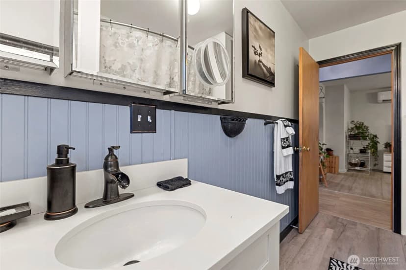 Property photo for 9715 Thurston Lane, Sedro Woolley photo 22