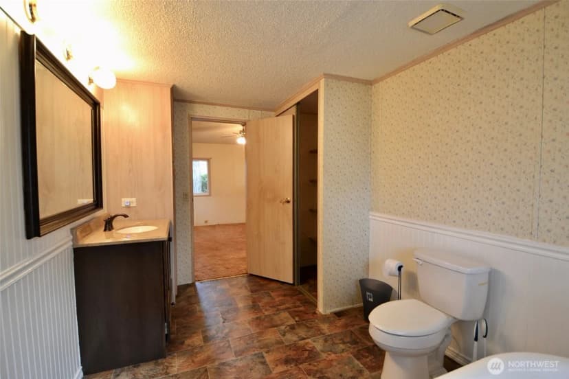 Property photo for 5250 College Street Se #19, Lacey photo 26