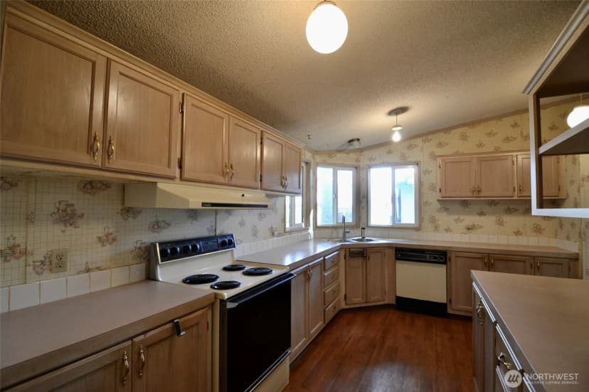Property photo for 5250 College Street Se #19, Lacey photo 17