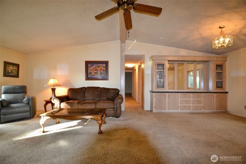 Property photo for 5250 College Street Se #19, Lacey photo 14