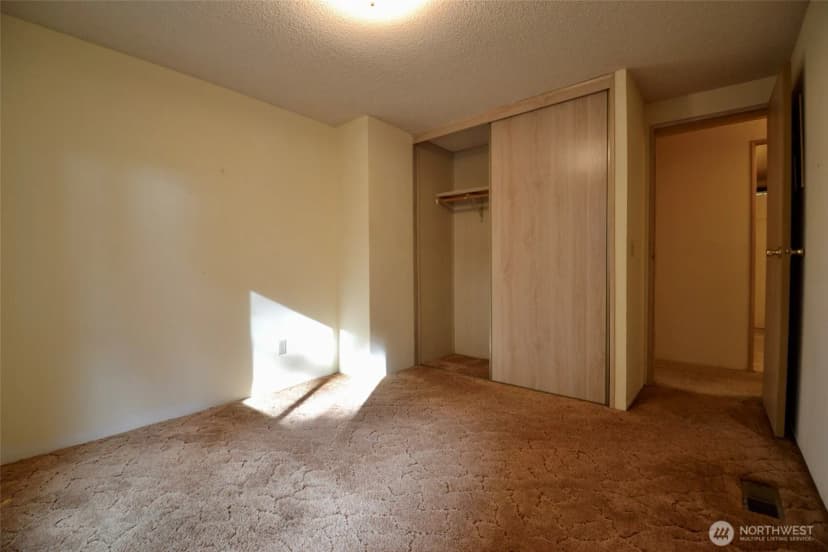 Property photo for 5250 College Street Se #19, Lacey photo 30