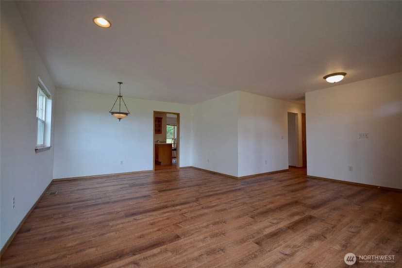 Property photo for 9715 381st Street E #a, Eatonville photo 8