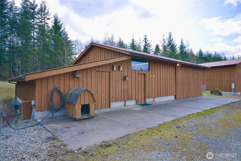 Property photo for 9715 381st Street E #a, Eatonville photo 29
