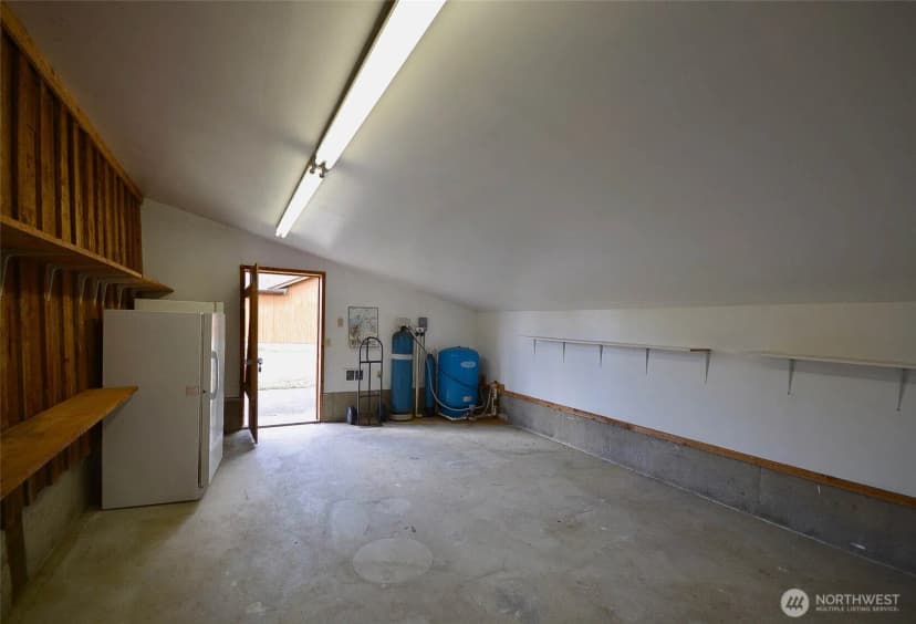 Property photo for 9715 381st Street E #a, Eatonville photo 33