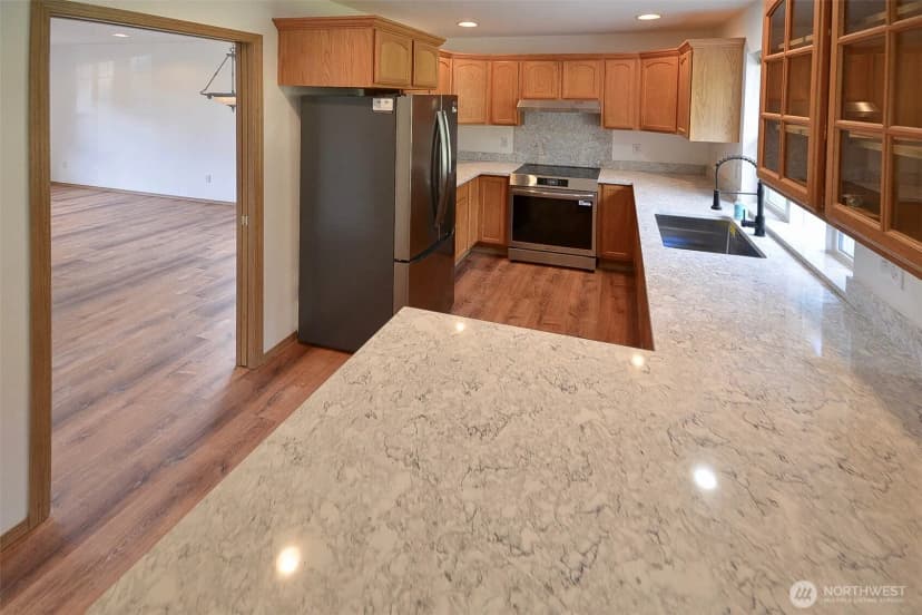 Property photo for 9715 381st Street E #a, Eatonville photo 10