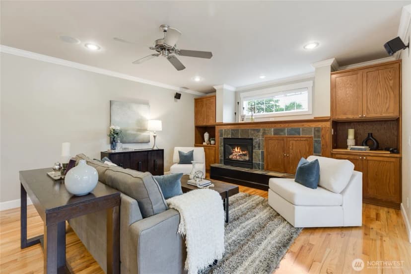 Property photo for 3322 Garden Court N, Renton photo 16
