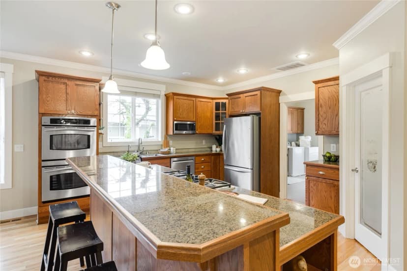 Property photo for 3322 Garden Court N, Renton photo 12