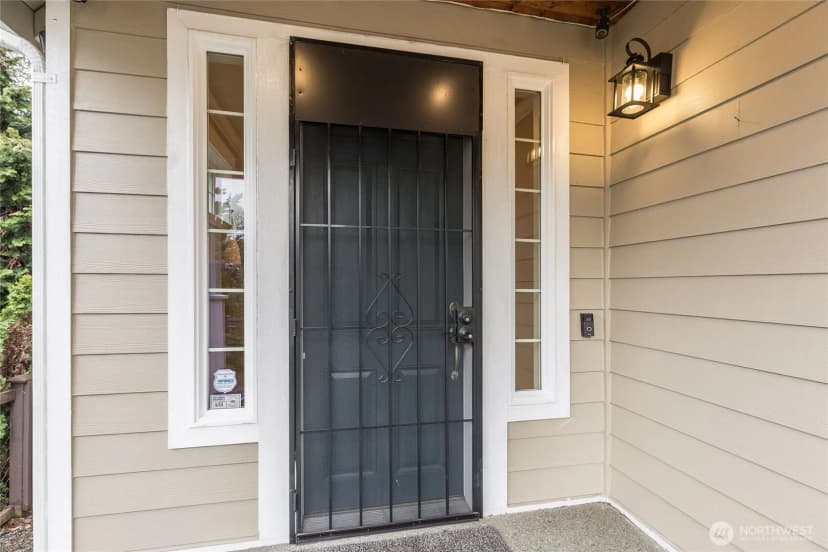 Property photo for 3322 Garden Court N, Renton photo 3