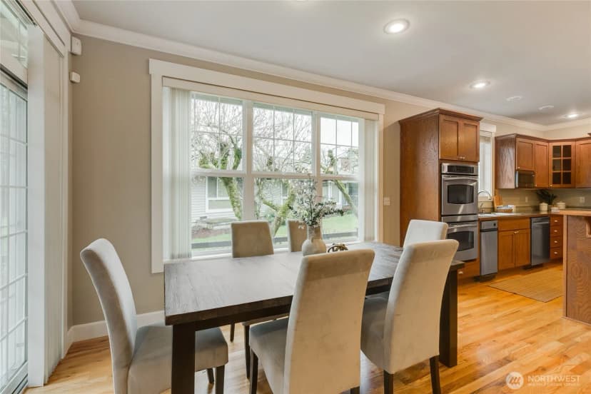 Property photo for 3322 Garden Court N, Renton photo 18