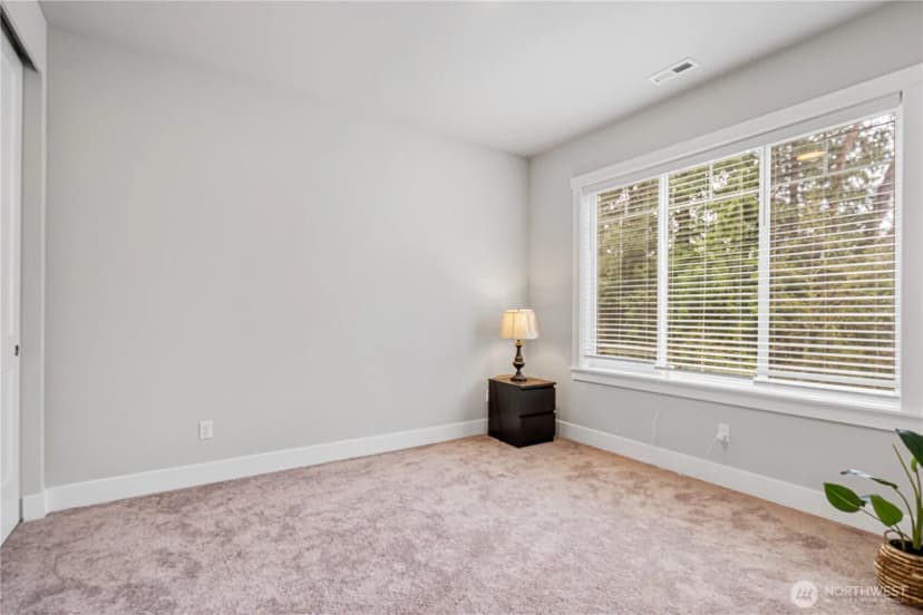 Property photo for 7230 Ne 129th St, Kirkland photo 30