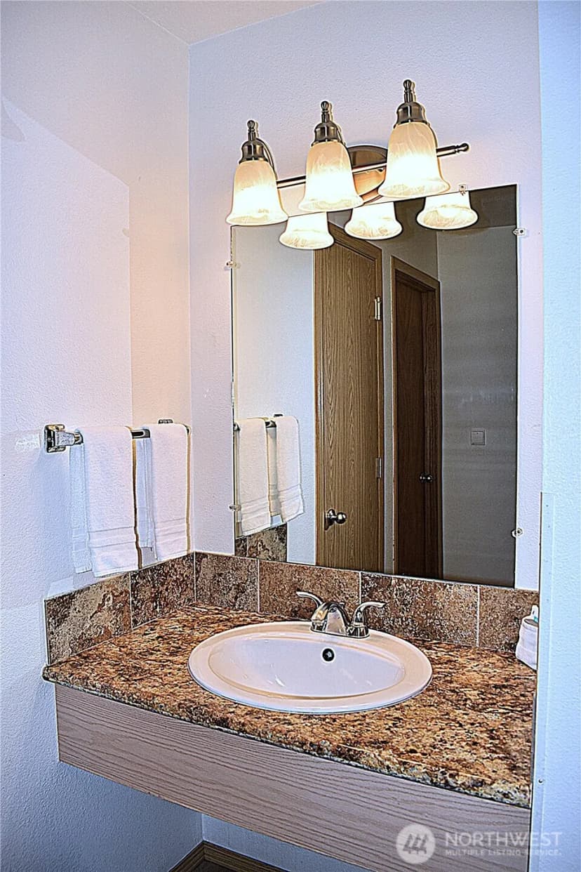 Property photo for 304 14th Street Nw #115, Long Beach photo 6